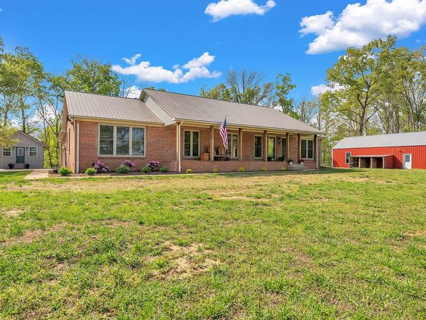 1819 Barker Rd , Columbia, TN 38401