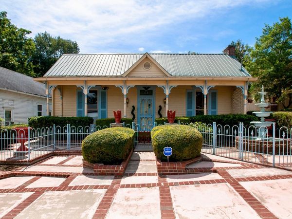 315 W 12th St, Columbia, TN 38401