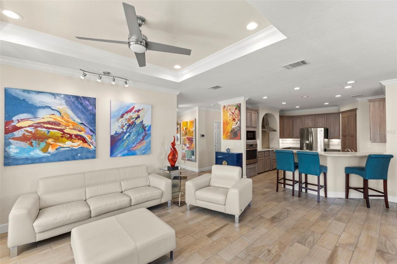 7300 Americana Drive Ne, Unit 143, Saint Petersburg, FL 33702 Photo