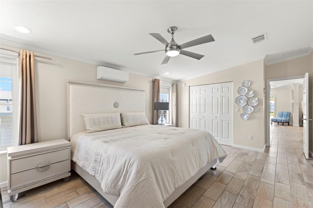 7300 Americana Drive Ne, Unit 143, Saint Petersburg, FL 33702 Photo