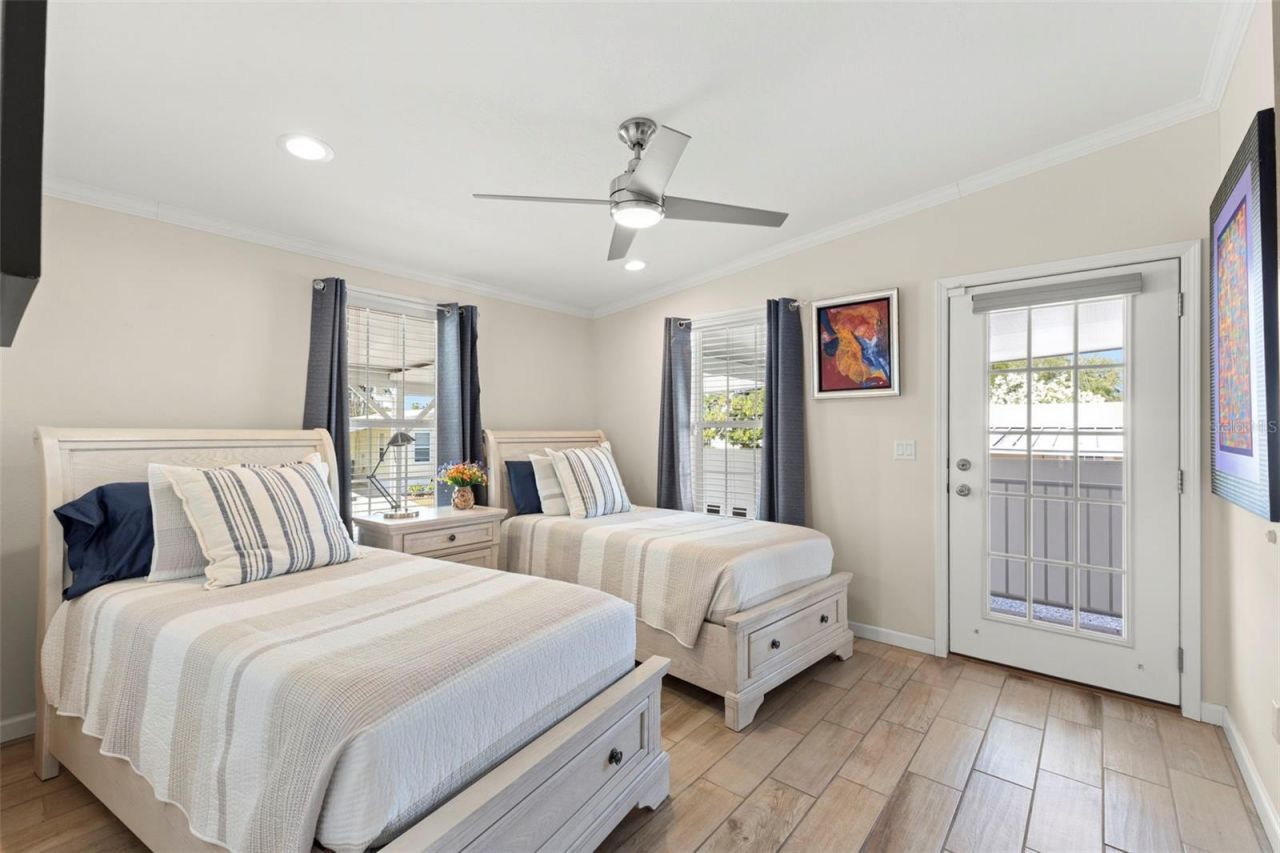 7300 Americana Drive Ne, Unit 143, Saint Petersburg, FL 33702 Photo