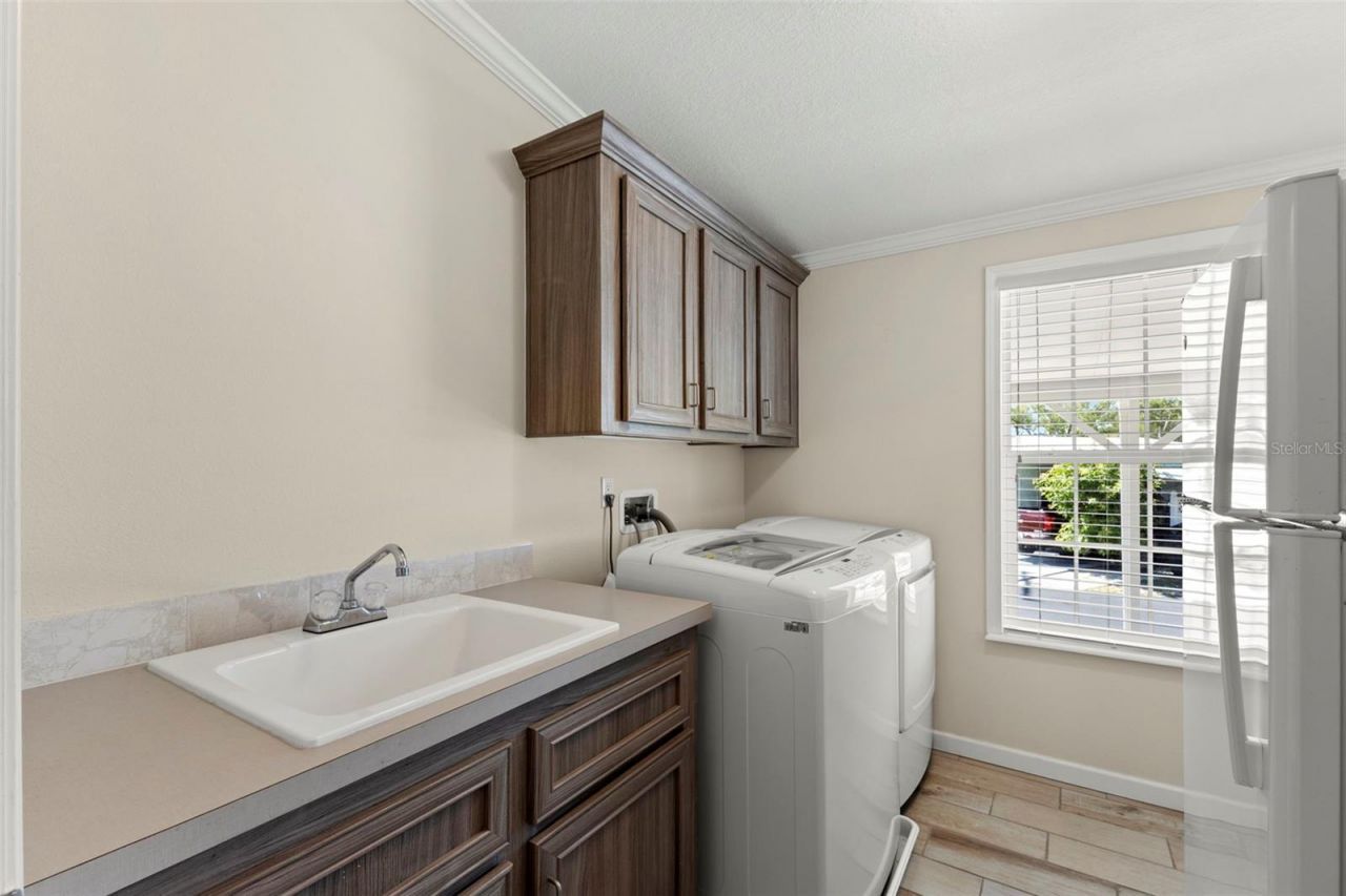 7300 Americana Drive Ne, Unit 143, Saint Petersburg, FL 33702 Photo