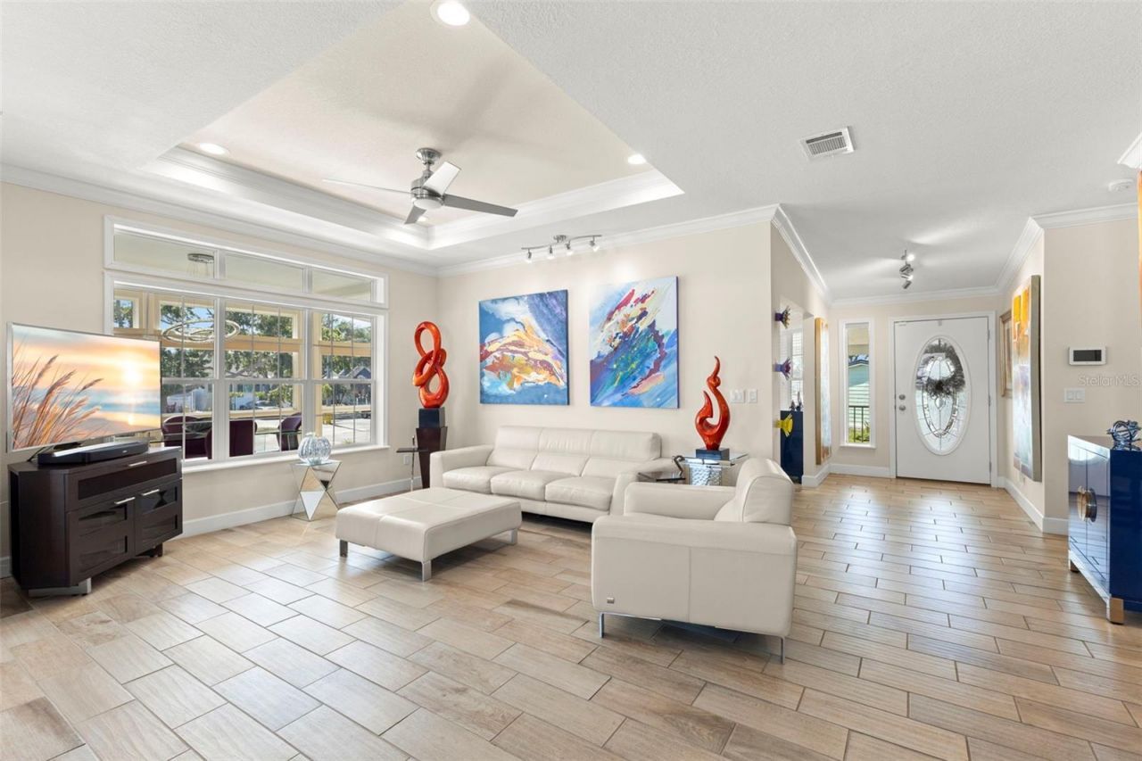 7300 Americana Drive Ne, Unit 143, Saint Petersburg, FL 33702 Photo