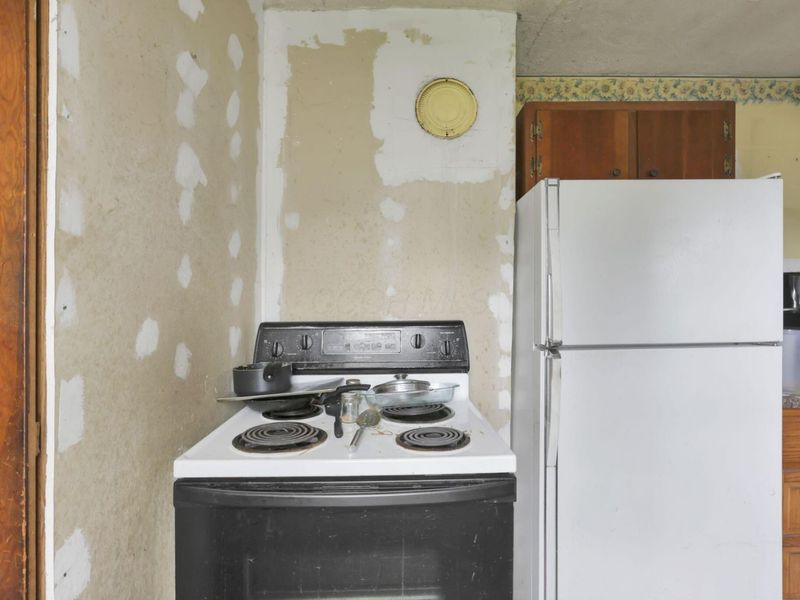 437 Warwick Avenue , Zanesville, OH 43701 Photo 11