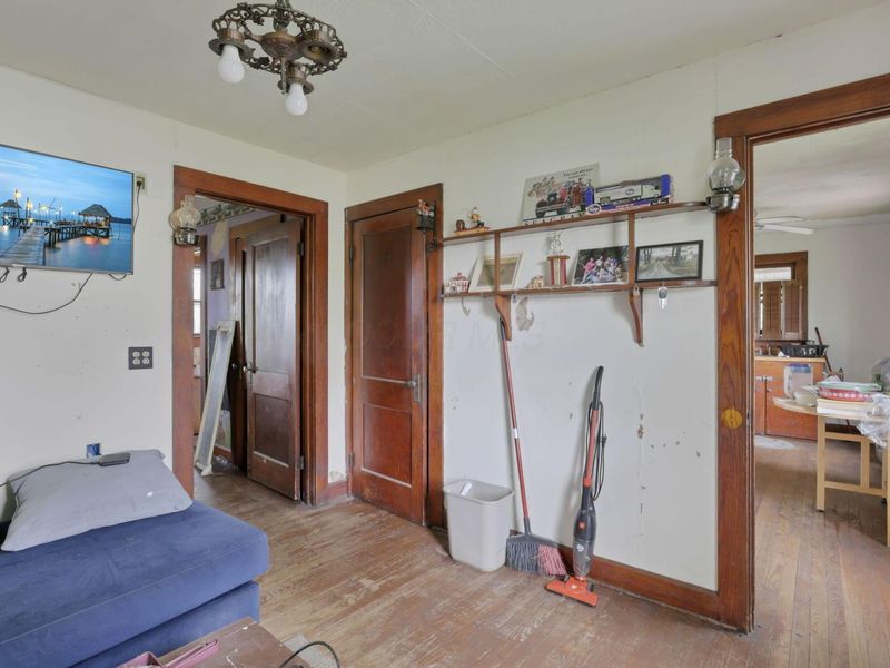 437 Warwick Avenue , Zanesville, OH 43701 Photo 13