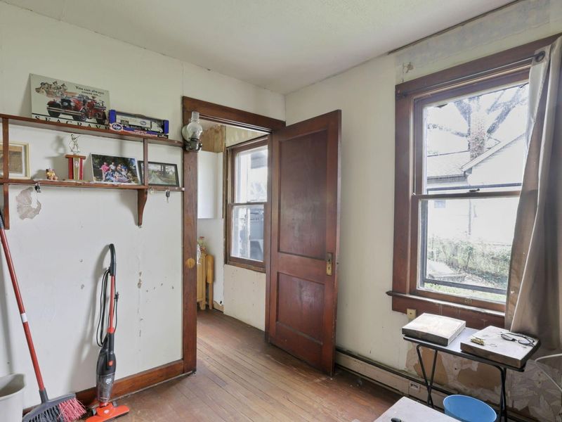 437 Warwick Avenue , Zanesville, OH 43701 Photo 14