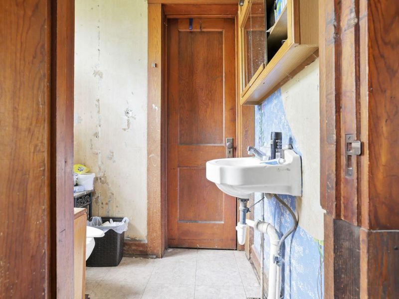 437 Warwick Avenue , Zanesville, OH 43701 Photo 18