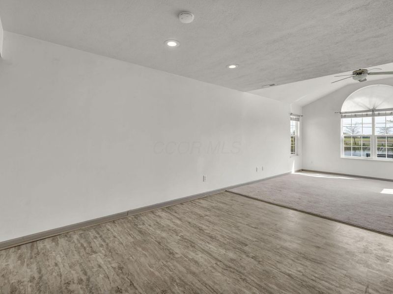 697 Hampton Woods Drive , Marion, OH 43302 Photo 10