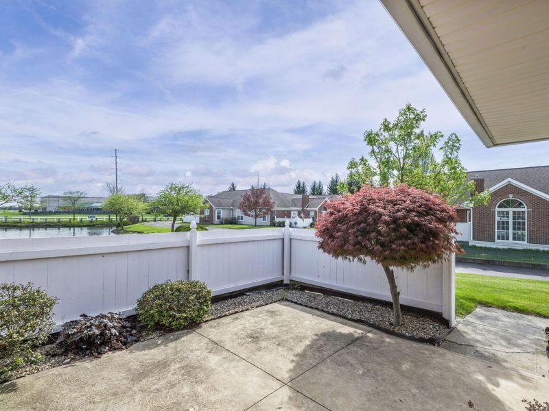 697 Hampton Woods Drive , Marion, OH 43302 Photo 3