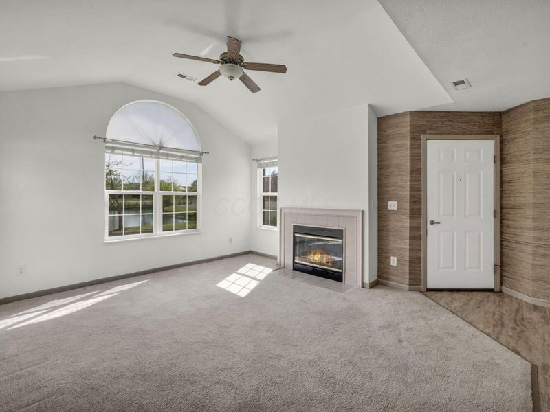 697 Hampton Woods Drive , Marion, OH 43302 Photo 9