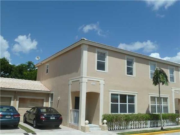 10525 NW 57th Court, Unit 10525, Coral Springs, FL 33076