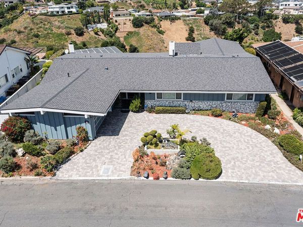 4107 Punta Alta Drive , Los Angeles, CA 90008