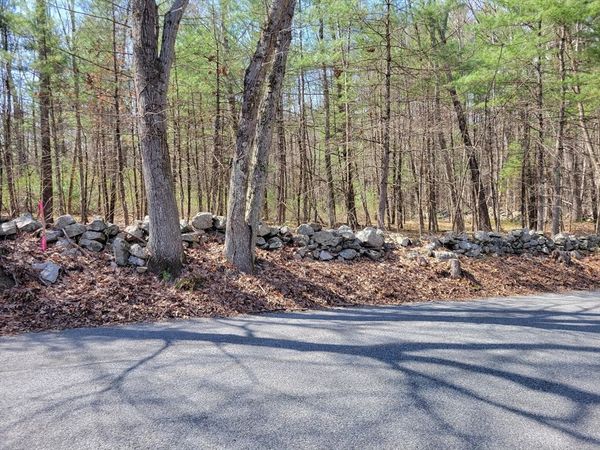 Lot 4 Daniels Rd, Charlton, MA 01507