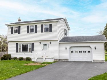 6798 Westcott Road , Stafford, NY 14143