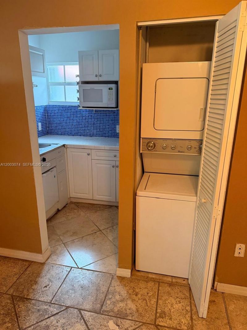 401 Warren Ln , Key Biscayne, FL 33149 Photo