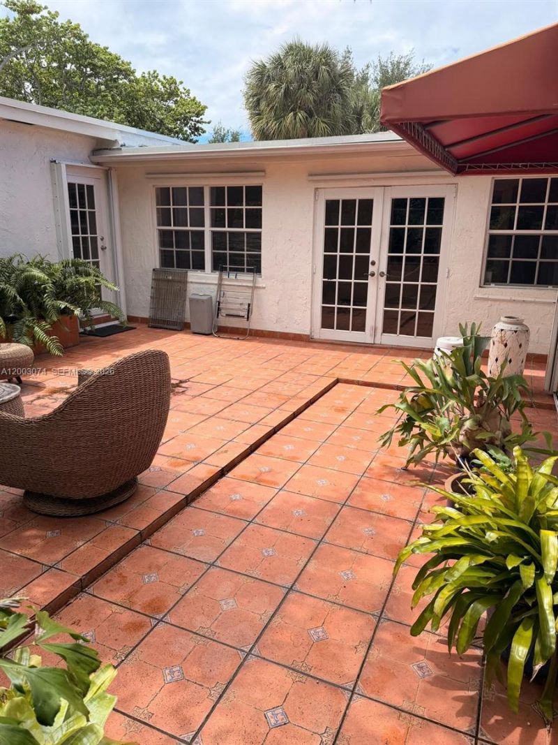 401 Warren Ln , Key Biscayne, FL 33149 Photo