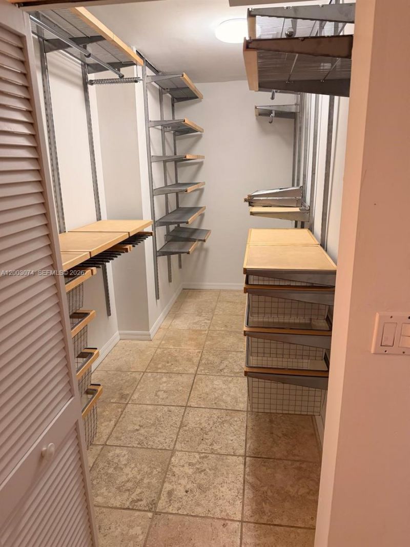401 Warren Ln , Key Biscayne, FL 33149 Photo