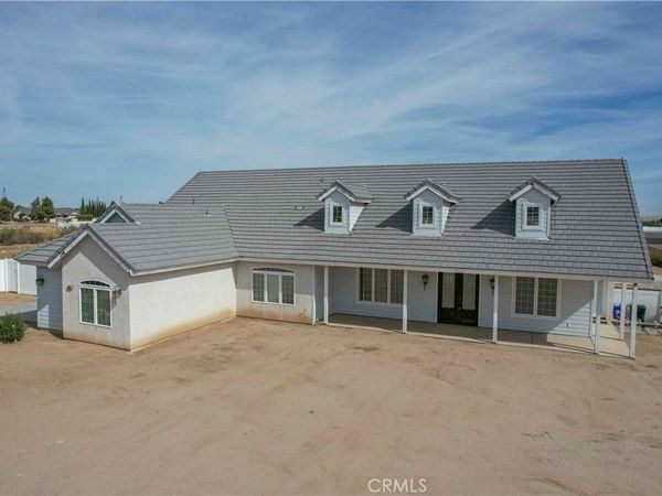 14042 Estero , Victorville, CA 92392