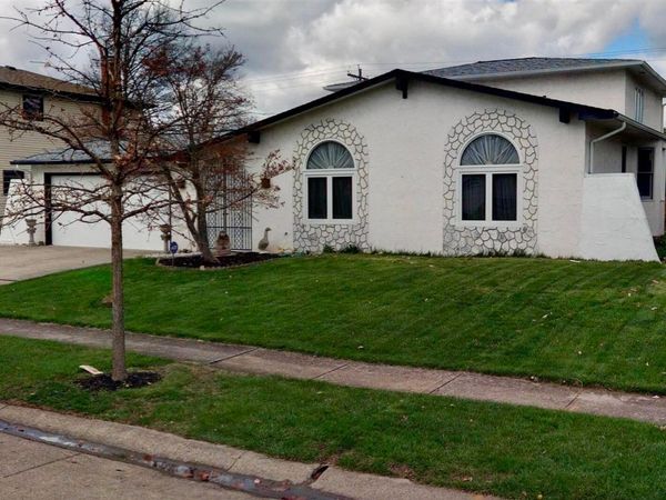 2212 Blackoak Avenue, Columbus, OH 43229