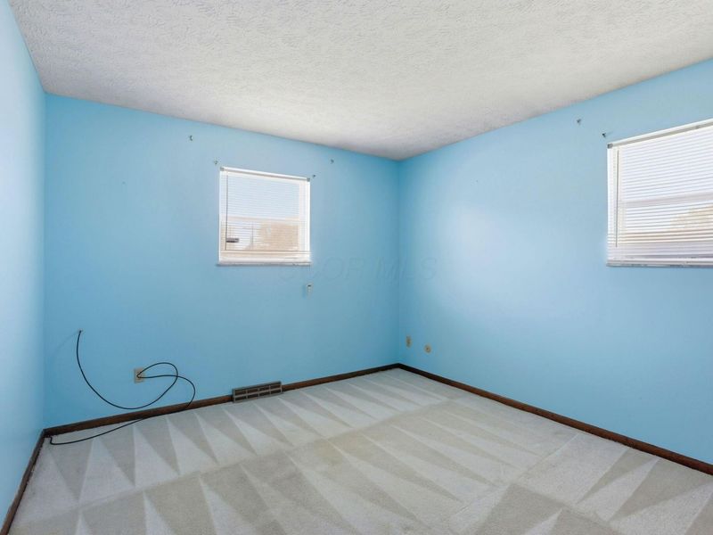 2212 Blackoak Avenue, Columbus, OH 43229 Photo 32