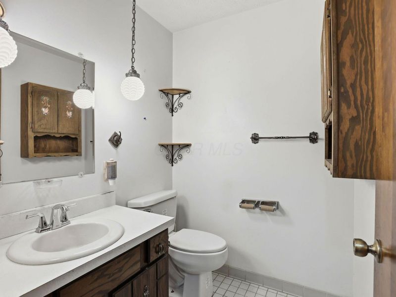 2212 Blackoak Avenue, Columbus, OH 43229 Photo 40