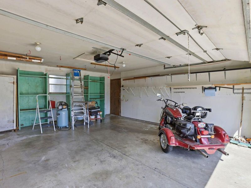 2212 Blackoak Avenue, Columbus, OH 43229 Photo 52