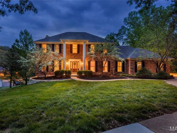 1604 Wildhorse Parkway Drive, Wildwood, MO 63005