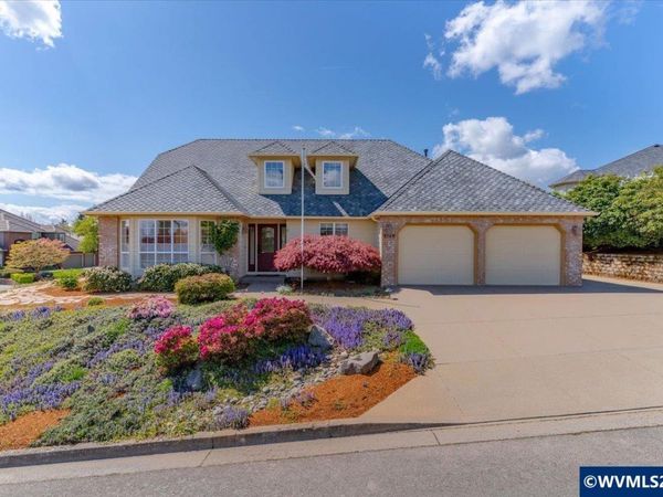 1764 Whitney Dr NW, Salem, OR 97304