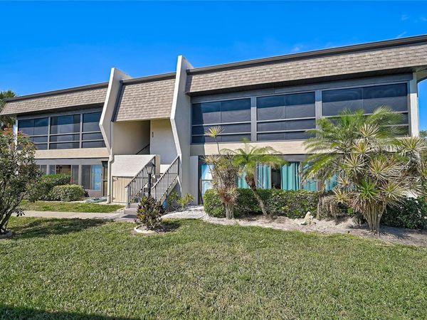 1697 NORTHAMPTON STREET, Unit 1699-D, VENICE, FL 34293