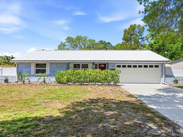 5700 HARDING BOULEVARD NE, ST PETERSBURG, FL 33703