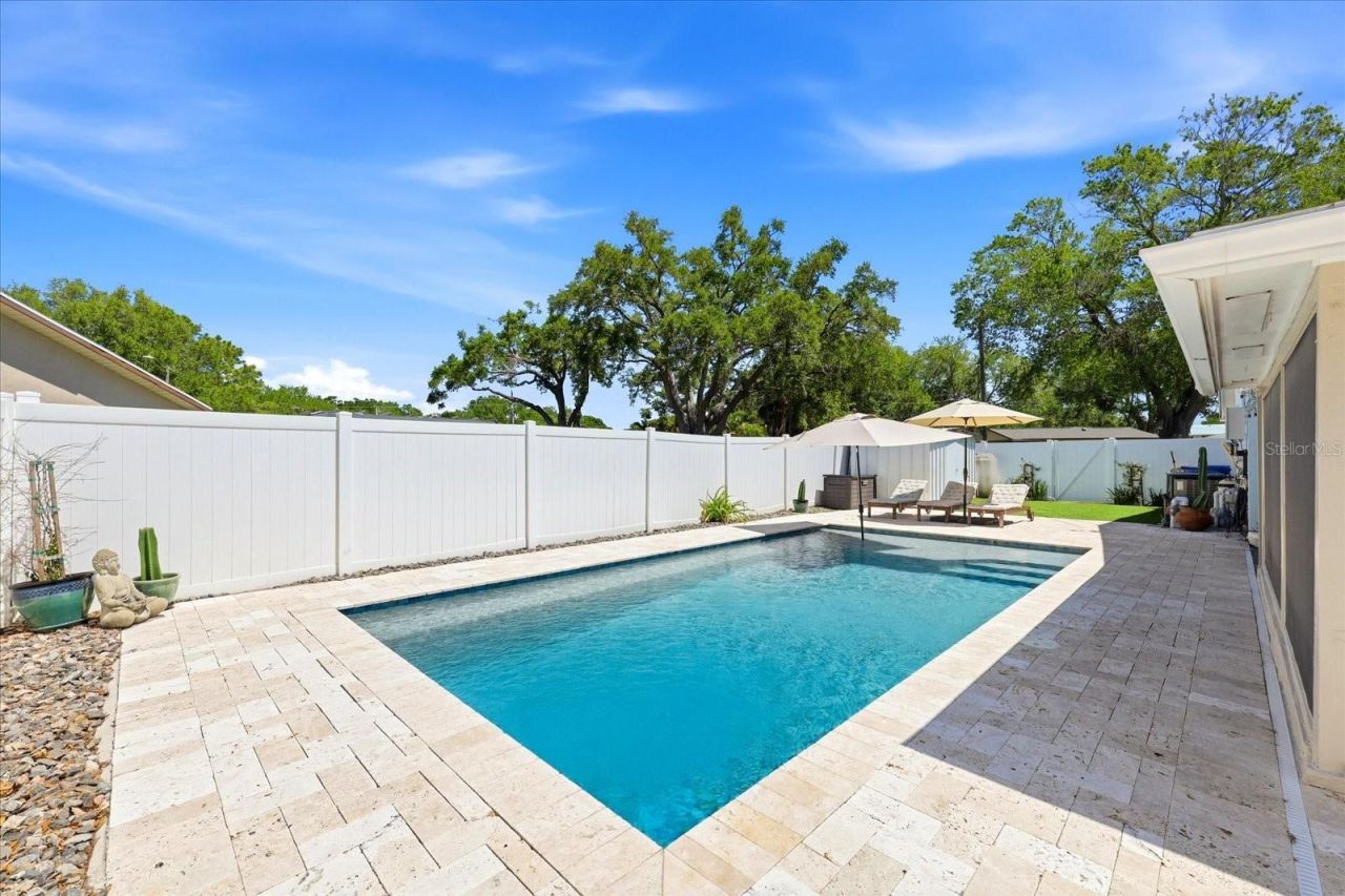 5700 Harding Boulevard Ne, Saint Petersburg, FL 33703 Photo