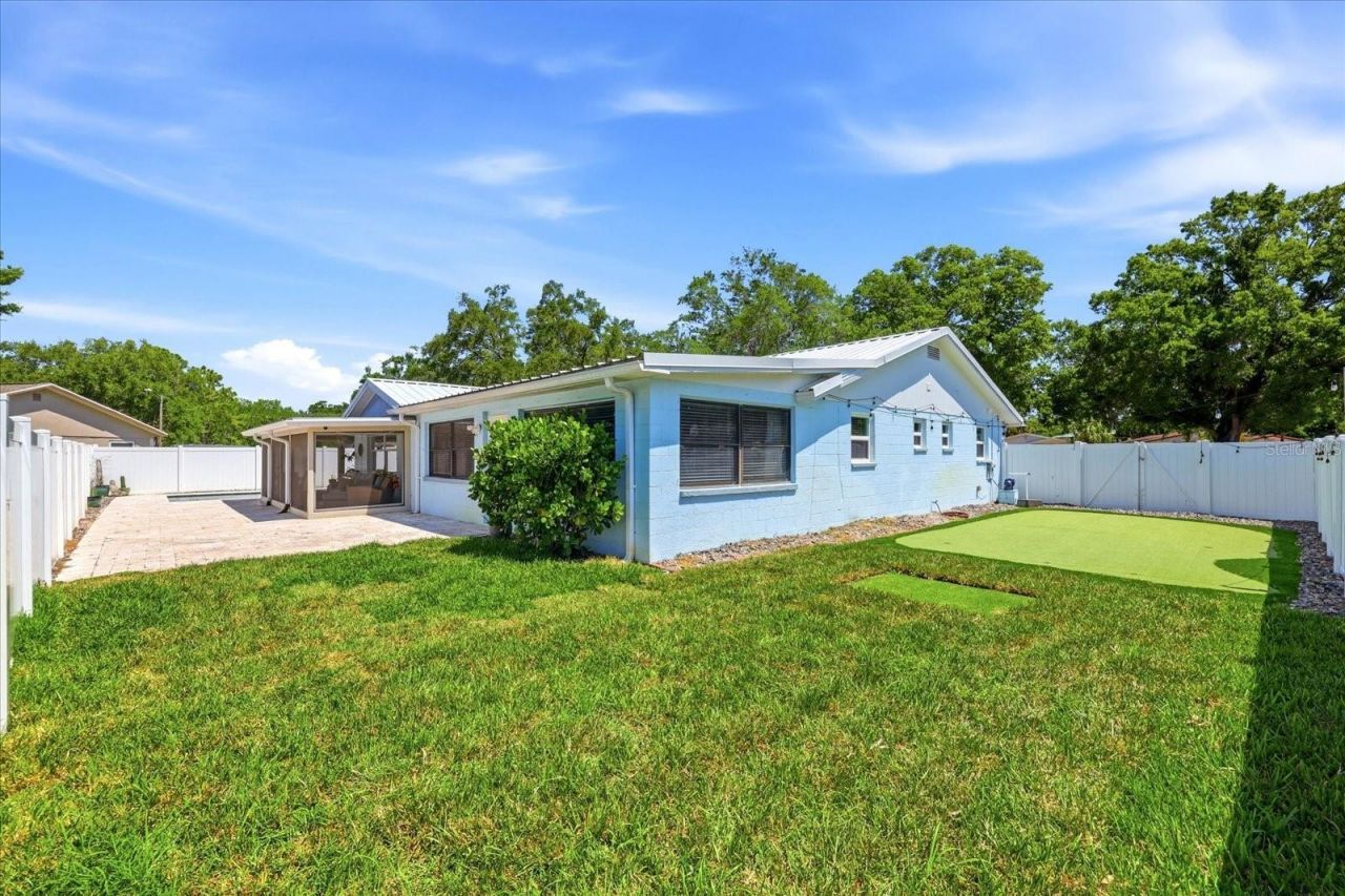 5700 Harding Boulevard Ne, Saint Petersburg, FL 33703 Photo