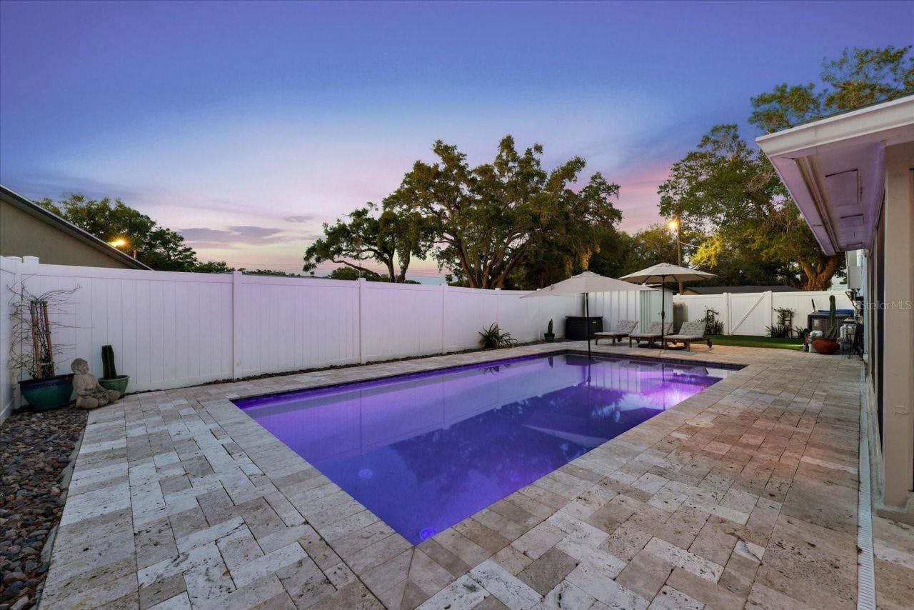5700 Harding Boulevard Ne, Saint Petersburg, FL 33703 Photo
