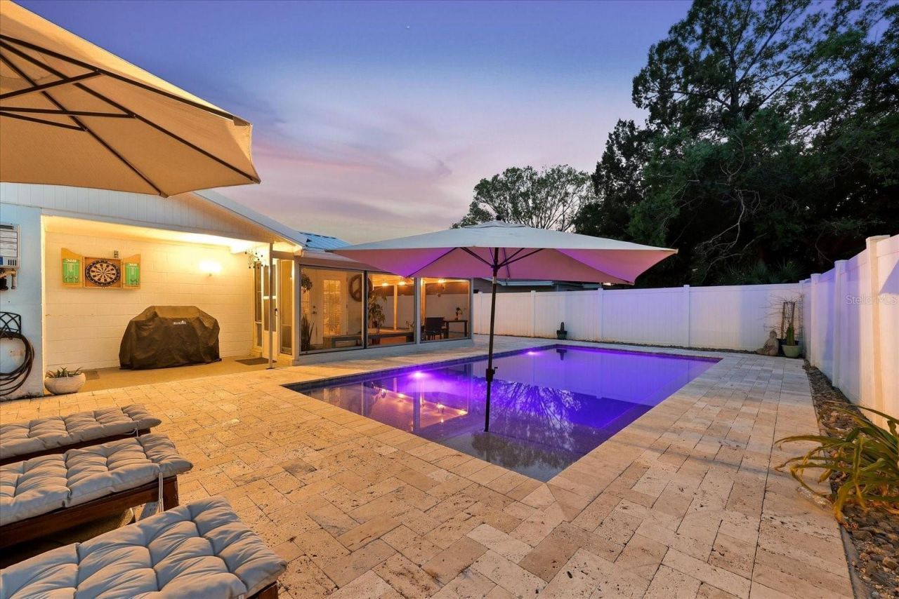 5700 Harding Boulevard Ne, Saint Petersburg, FL 33703 Photo