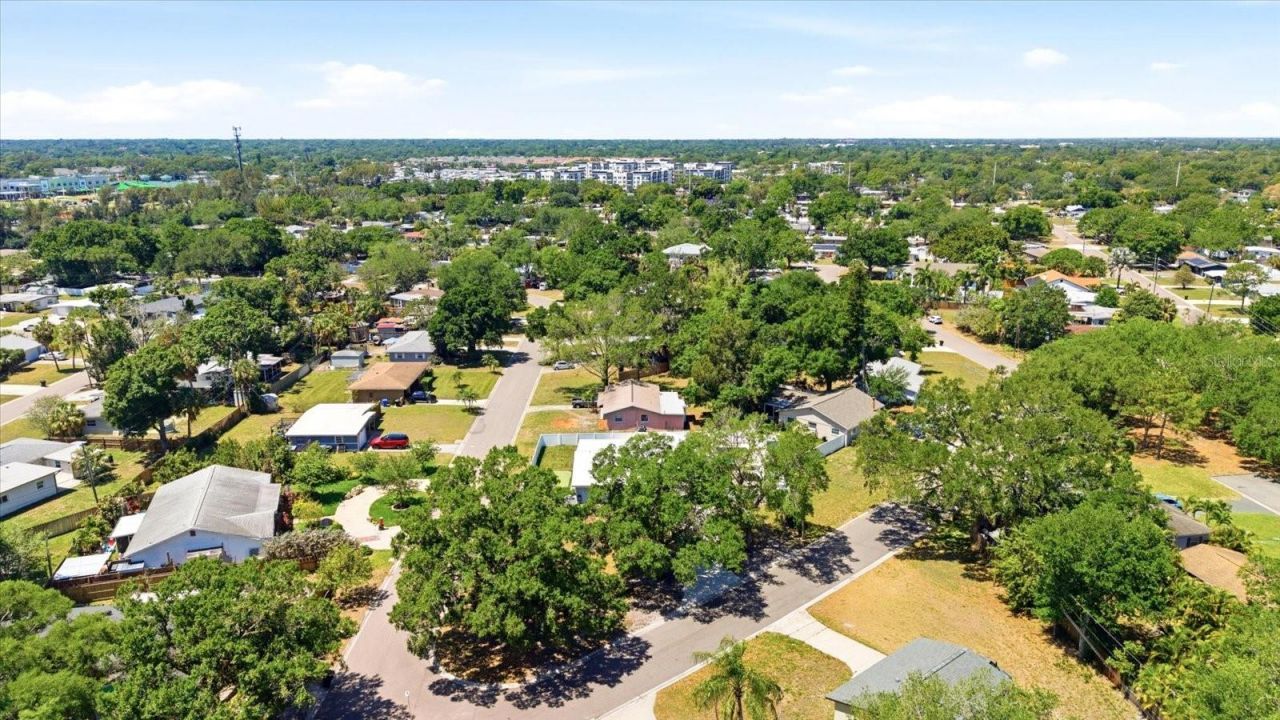 5700 Harding Boulevard Ne, Saint Petersburg, FL 33703 Photo