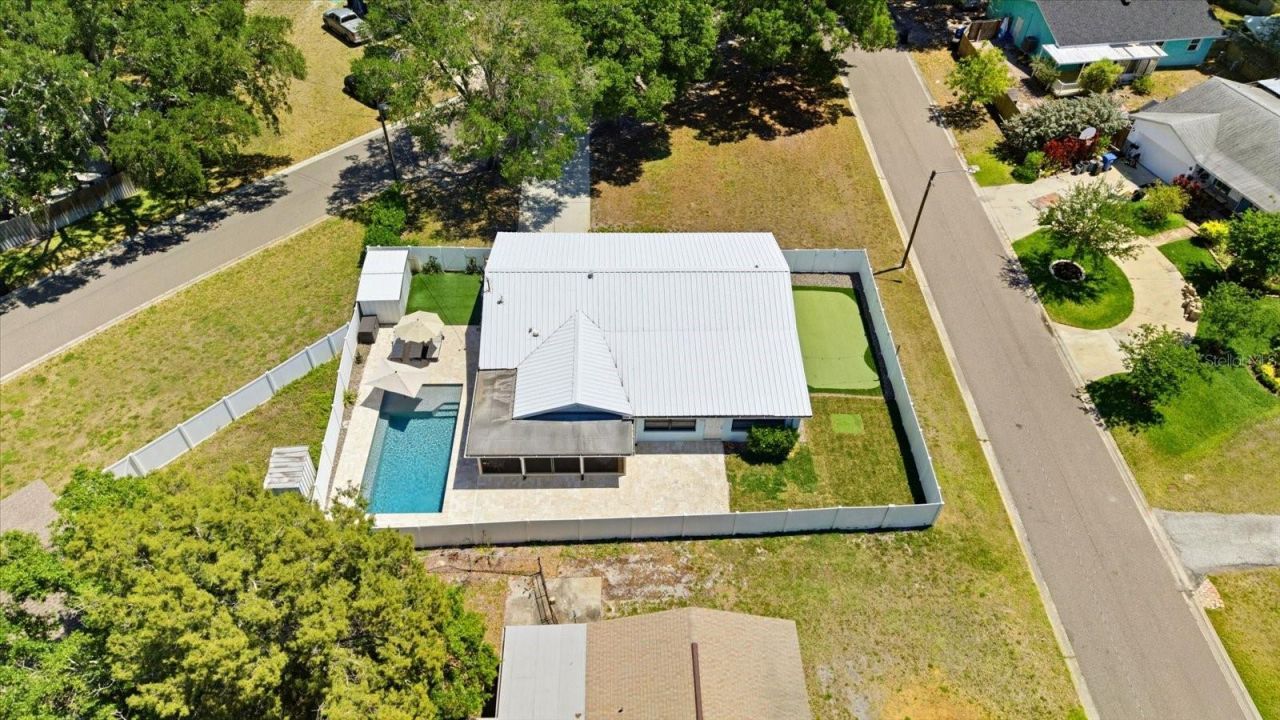 5700 Harding Boulevard Ne, Saint Petersburg, FL 33703 Photo
