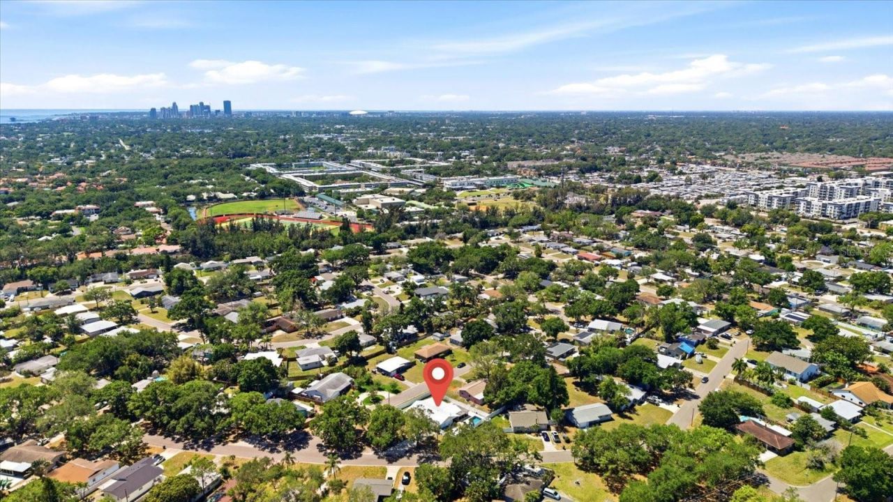 5700 Harding Boulevard Ne, Saint Petersburg, FL 33703 Photo