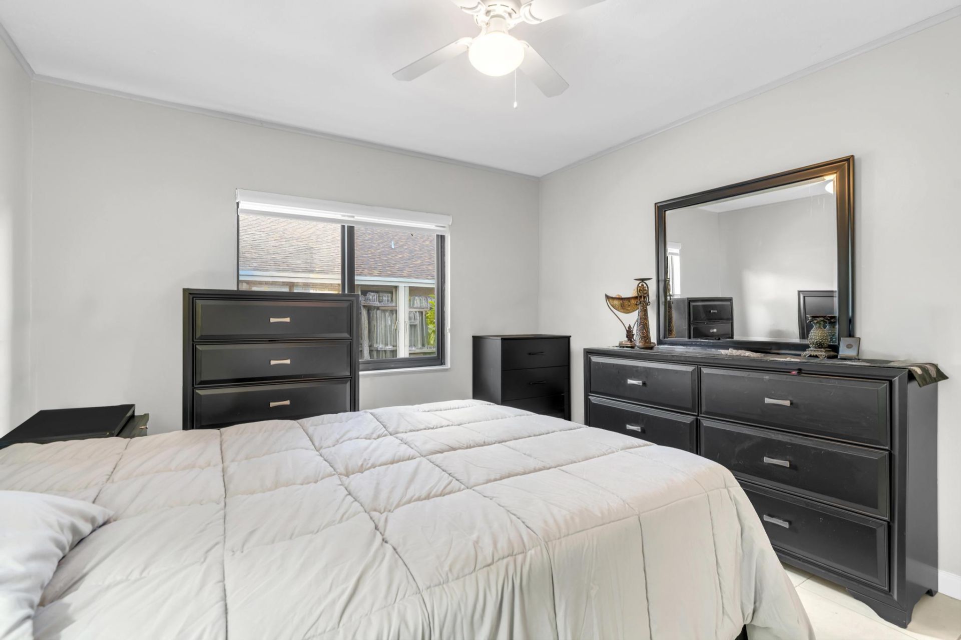 5270 NW 73rd Way, Lauderhill, FL 33319 Photo