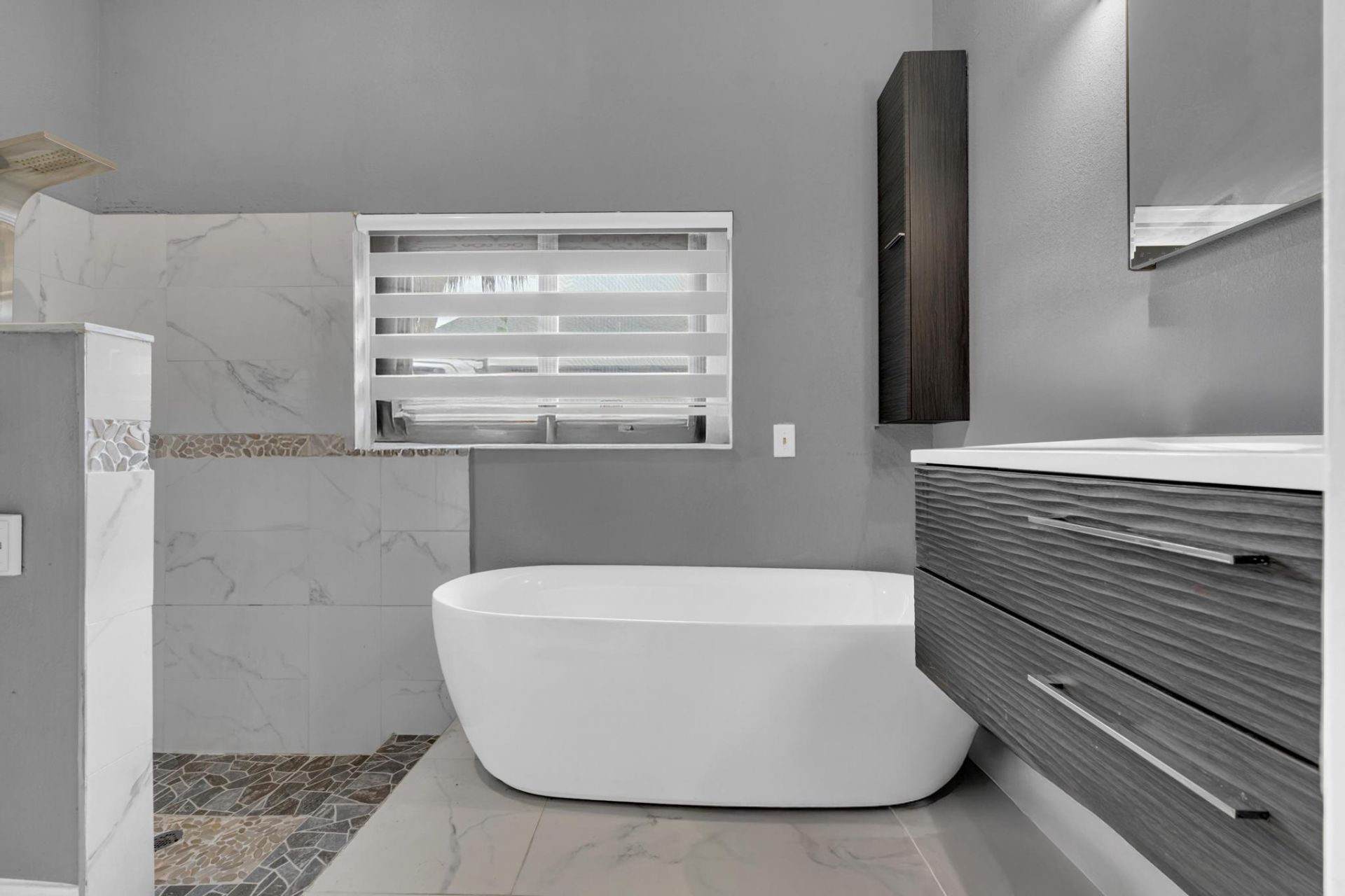 5270 NW 73rd Way, Lauderhill, FL 33319 Photo