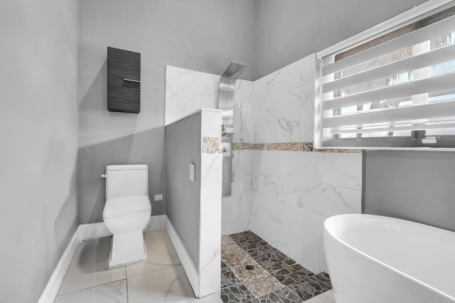 5270 NW 73rd Way, Lauderhill, FL 33319 Photo