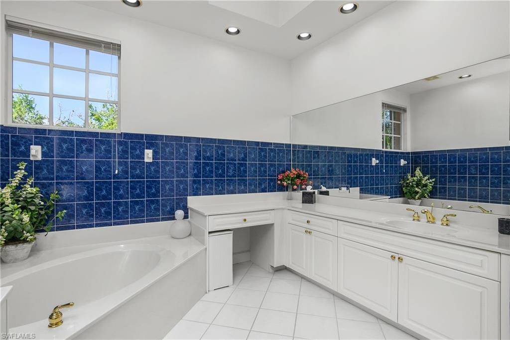 26983 Wyndhurst Ct, Unit 201, Bonita Springs, FL 34134 Photo