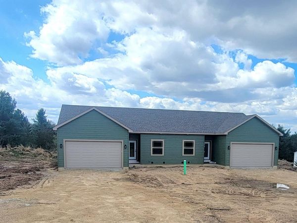 408 mine Road, Baraboo, WI 53913