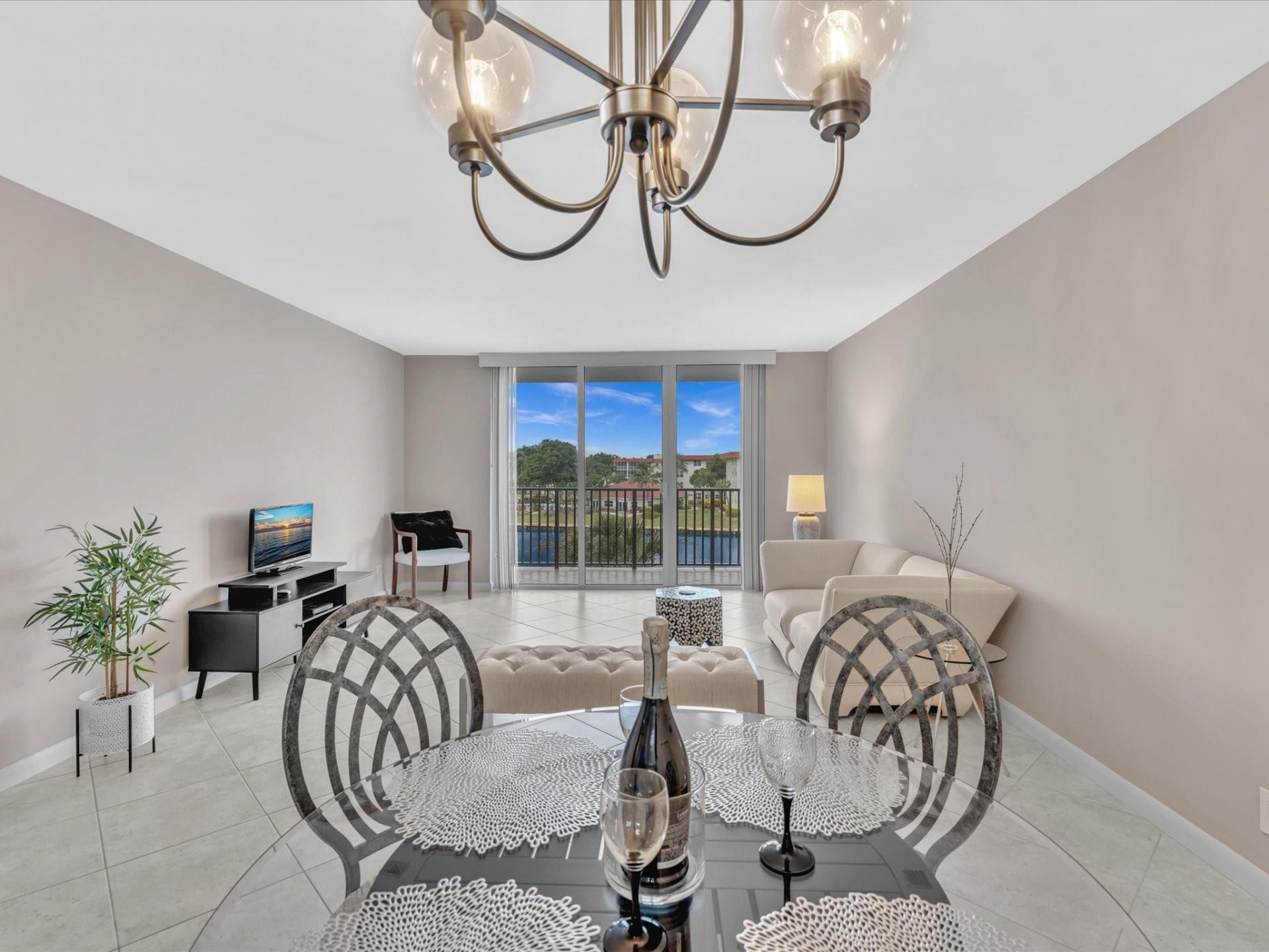 1150 Hillsboro Mile Hillsboro Mile, Unit 309, Hillsboro Beach, FL 33062 Photo