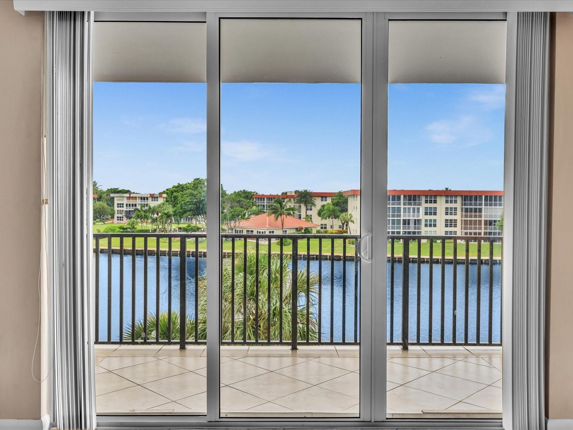 1150 Hillsboro Mile Hillsboro Mile, Unit 309, Hillsboro Beach, FL 33062 Photo
