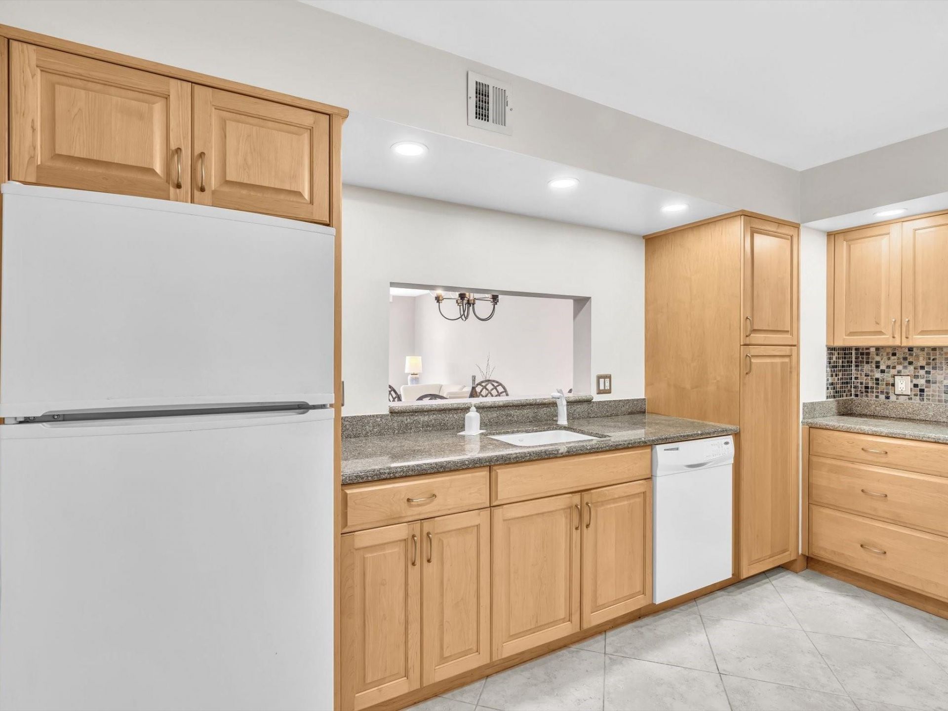 1150 Hillsboro Mile Hillsboro Mile, Unit 309, Hillsboro Beach, FL 33062 Photo