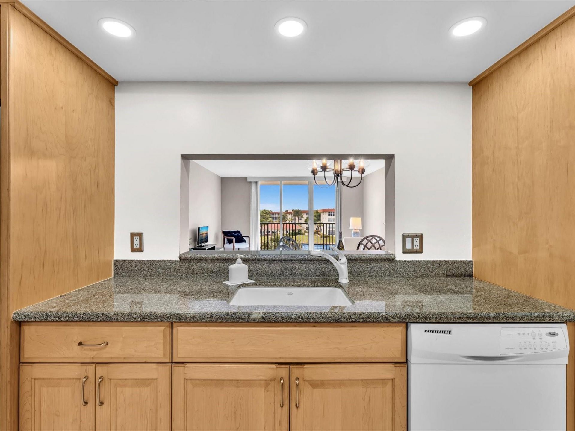 1150 Hillsboro Mile Hillsboro Mile, Unit 309, Hillsboro Beach, FL 33062 Photo