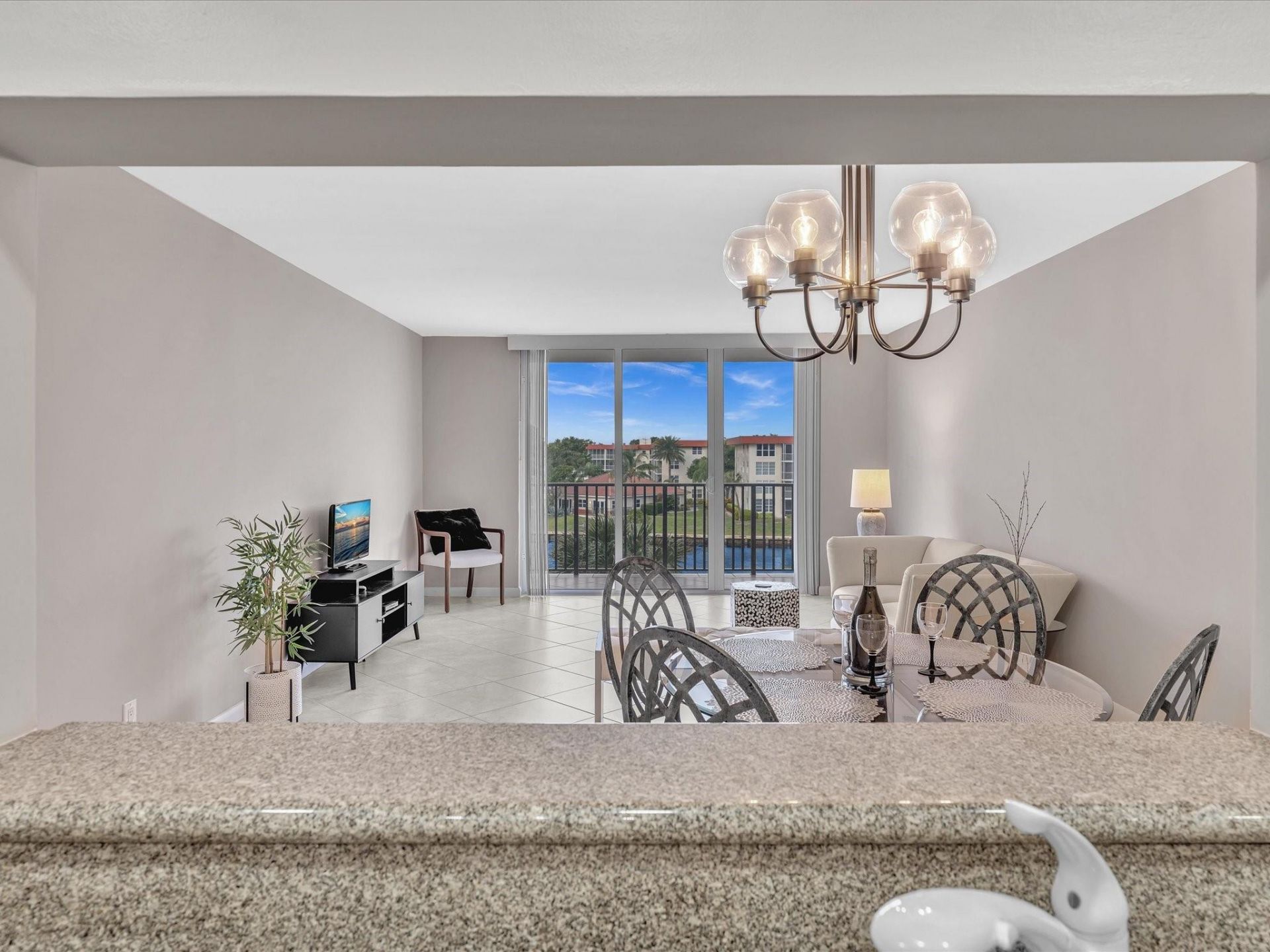 1150 Hillsboro Mile Hillsboro Mile, Unit 309, Hillsboro Beach, FL 33062 Photo