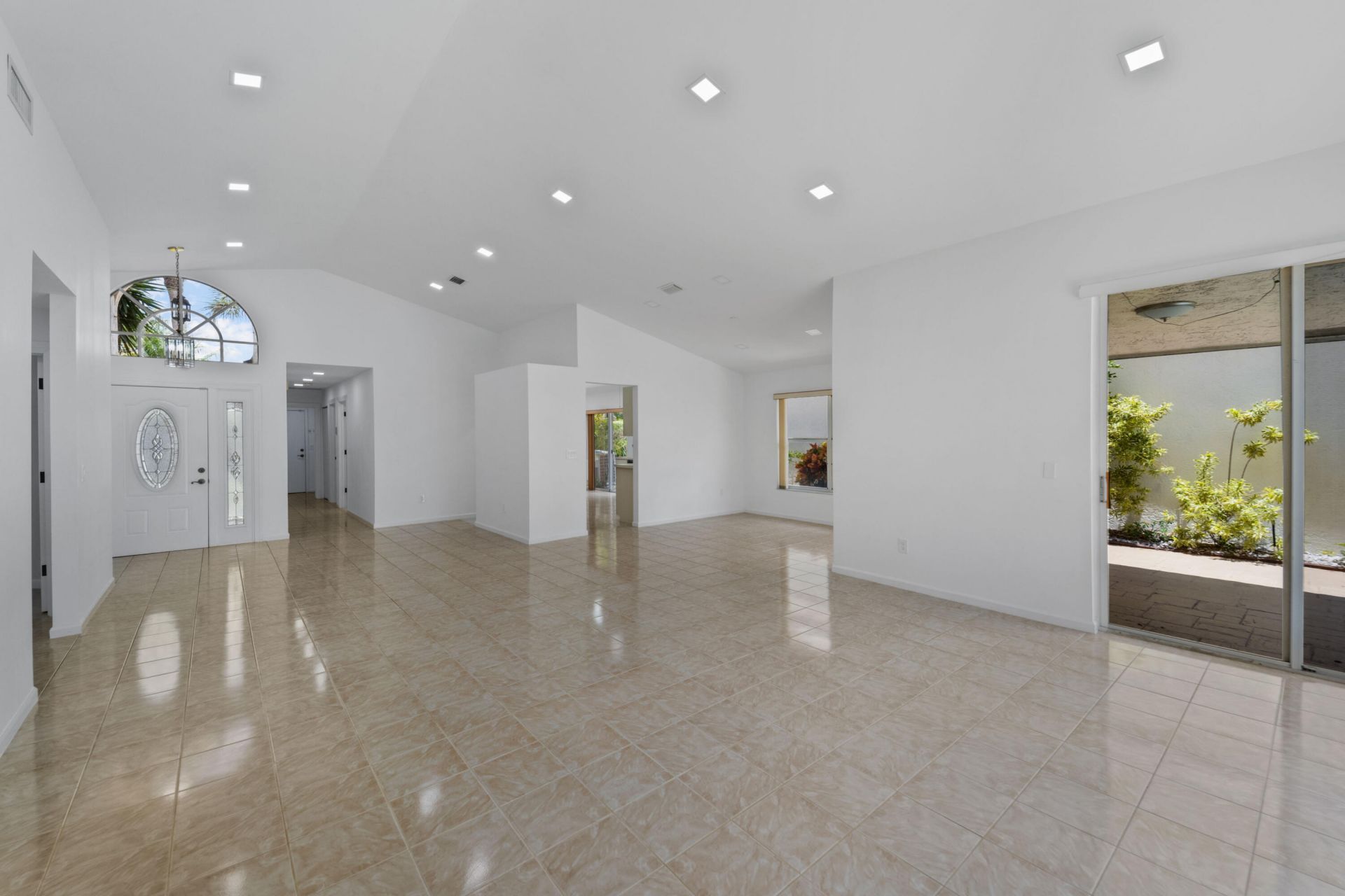 22586 Esplanada Drive, Boca Raton, FL 33433 Photo