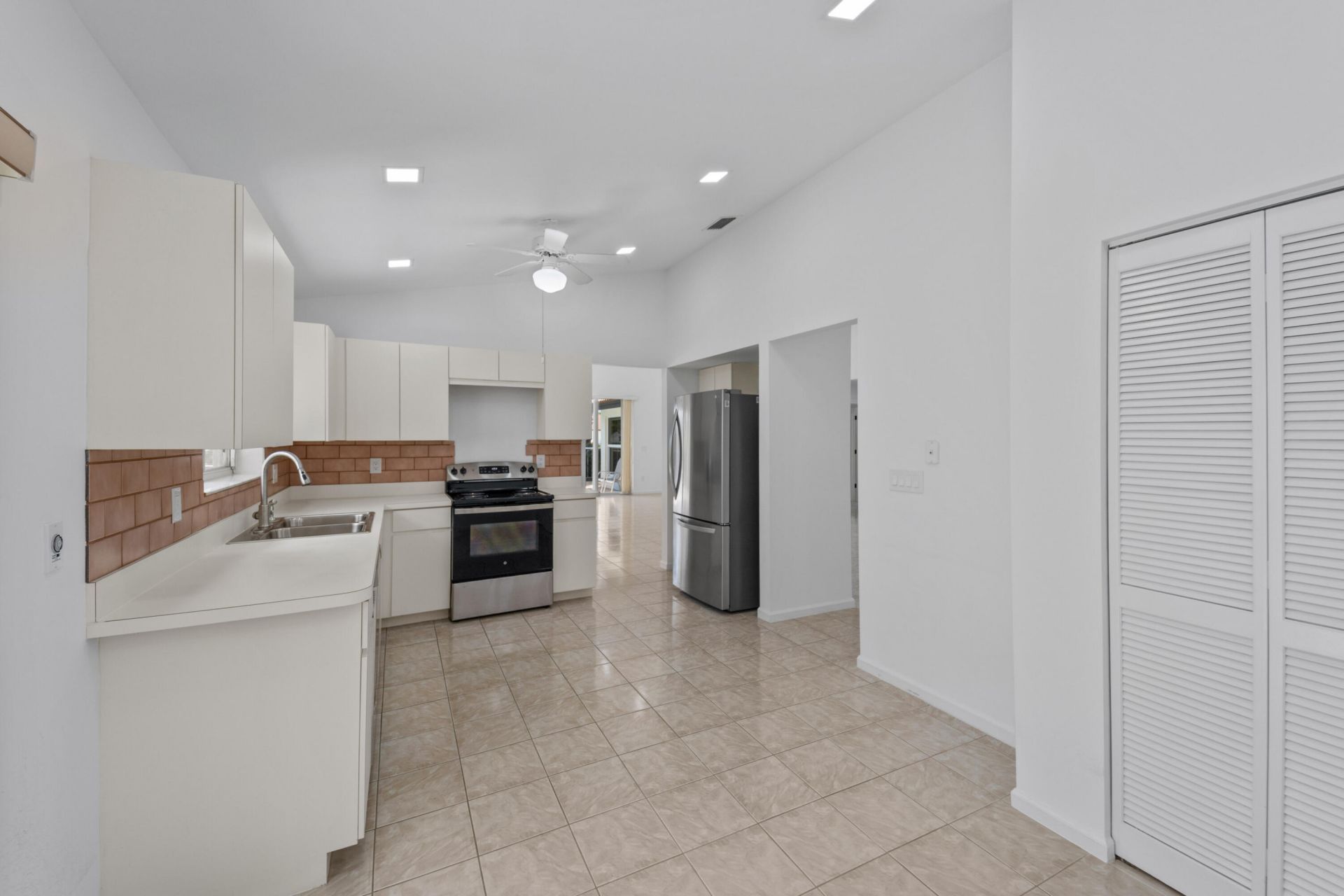 22586 Esplanada Drive, Boca Raton, FL 33433 Photo