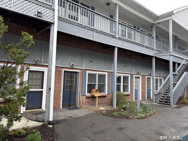 31 Railroad, Canaan, CT 06018